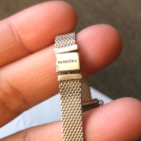 PANDORA Reflection Bracelet w/ Heart & Safety Chain Clip Charm Size: 6.3 " - Picture 10 of 12